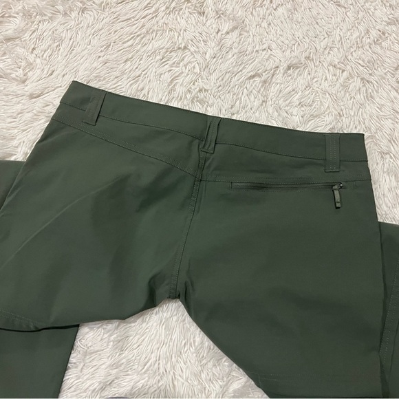 The North Face Men’s Convertible Pants - size 26 - Picture 4 of 7